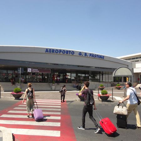 A Casa Di Marco Guesthouse - Apt Di Ciampino E Stazione Per Roma Marino Exteriör bild