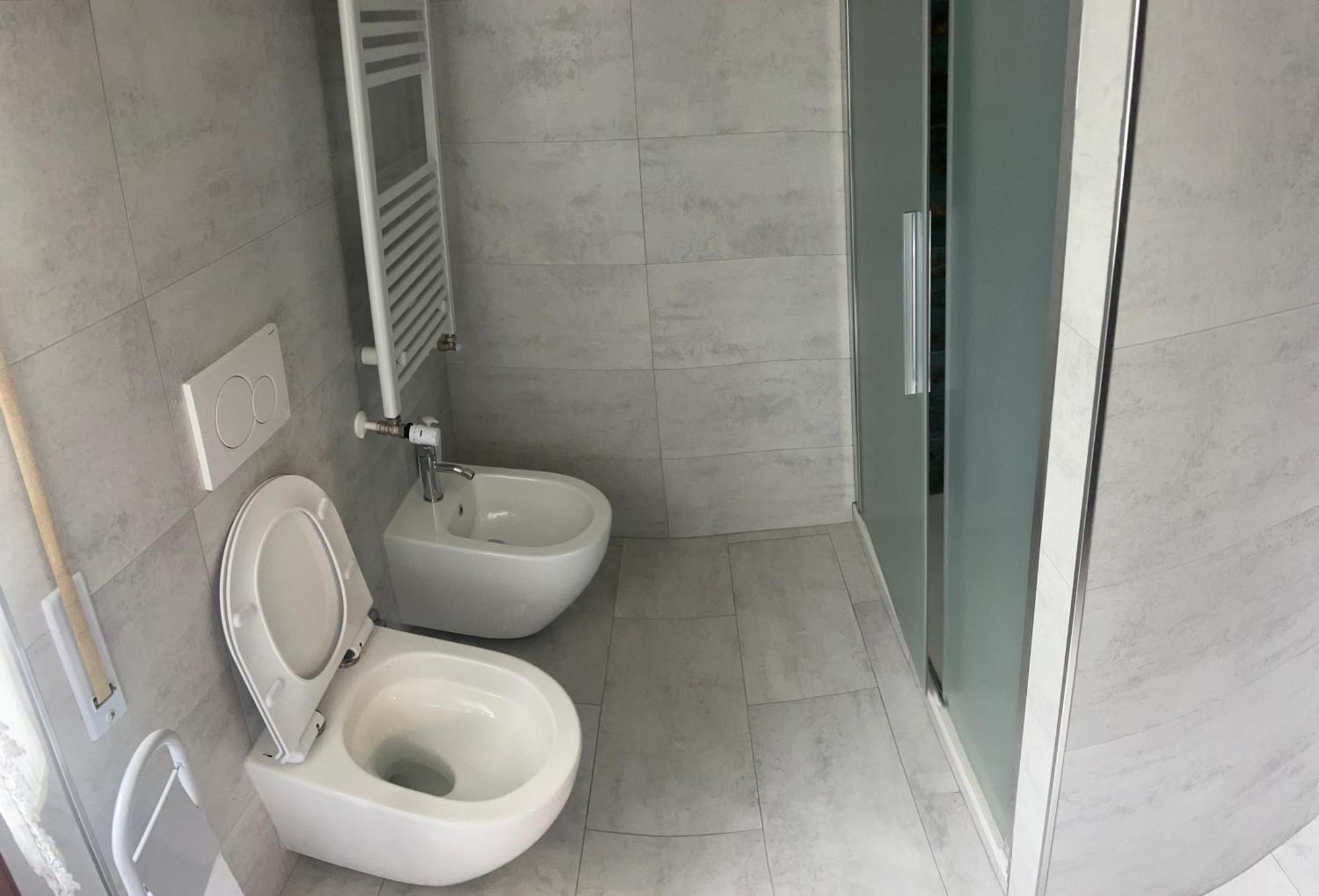 A Casa Di Marco Guesthouse - Apt Di Ciampino E Stazione Per Roma Marino Exteriör bild